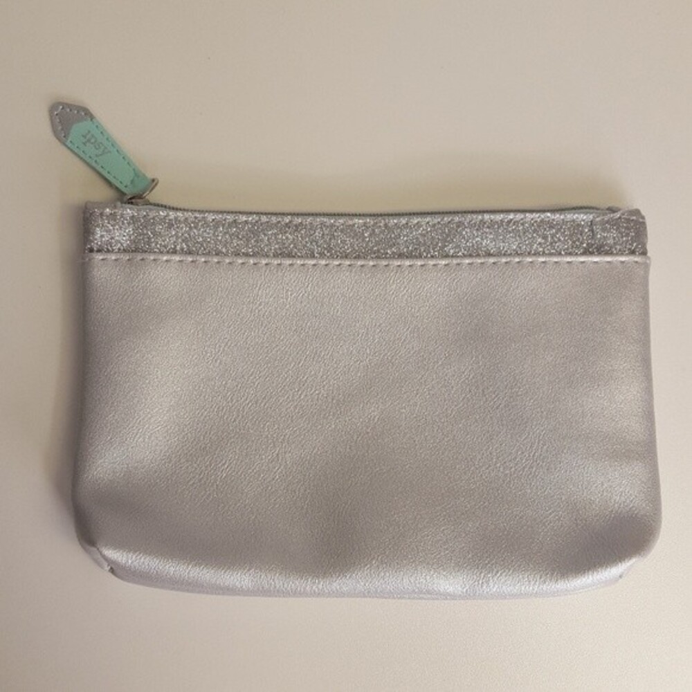 Ipsy Silver Glitter Make Up Bag 5/$25